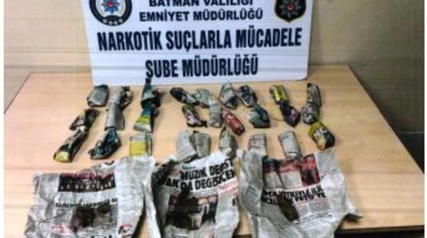 Batman’da 30 Paket Esrar Maddesi Ele Geçirildi