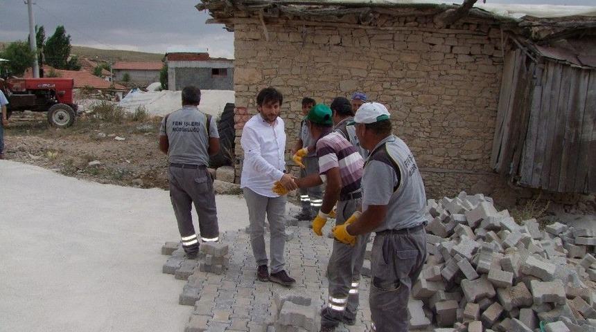 Korkuteli’de Yol Çalışmaları