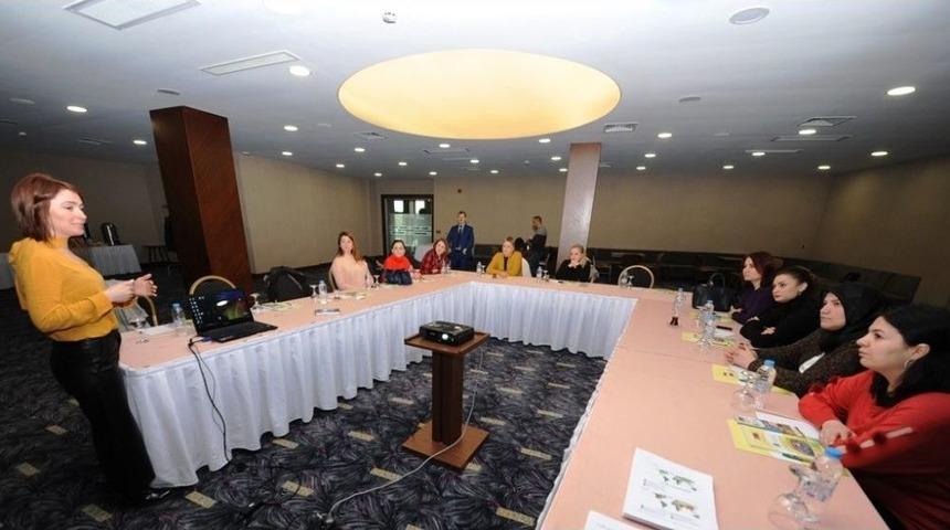 Anaokulu &Ouml;ğretmenlerine Kapasite Geliştirme Eğitimi