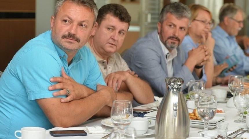 Bozbey: “hedefimiz En İyi Hizmeti En Ekonomik Şekilde Vermek”