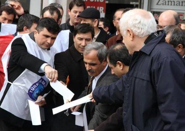 Bordro Yakarak Zammı Protesto Ettiler