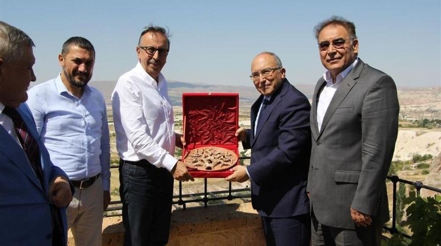 Seçen, Kültür Ve Turizm Bakan Yardımcısı Dursun İle Görüştü