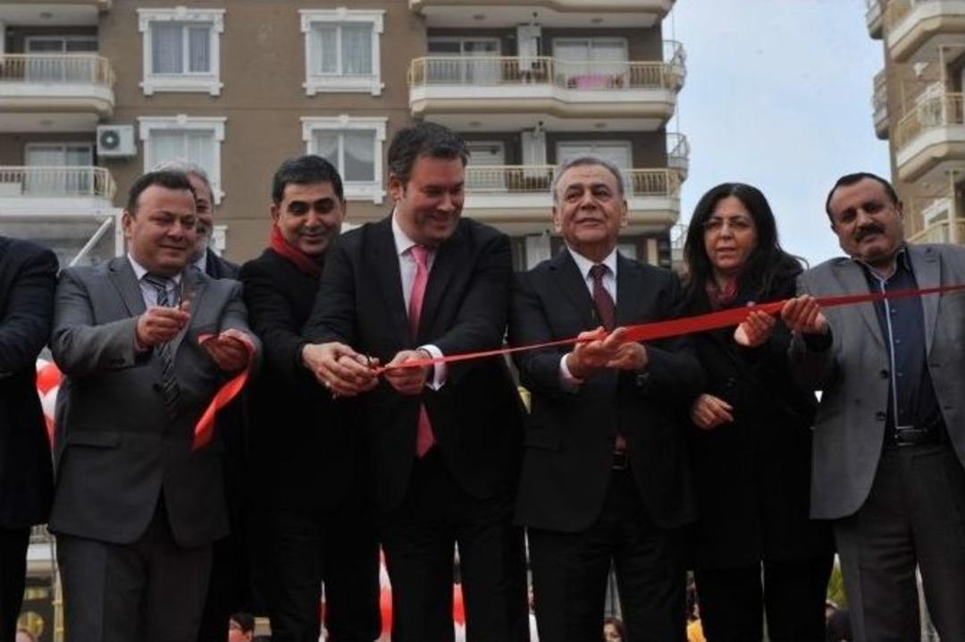 Nazım&rsquo;ın Adı Buca&rsquo;da Yaşayacak