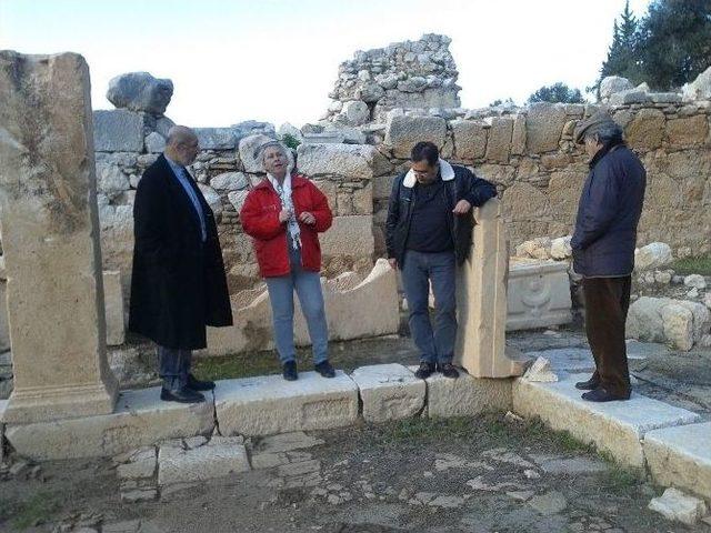 Antalya’da Noel Baba Belgeseli Çekimi Yapıldı