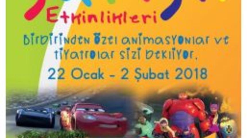 Ümraniye Belediyesi’nden Öğrencilere Karne Hediyesi