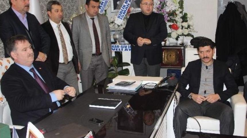 Eski Y&ouml;netim&rsquo;den Yeni Y&ouml;netime Hayırlı Olsun Ziyareti