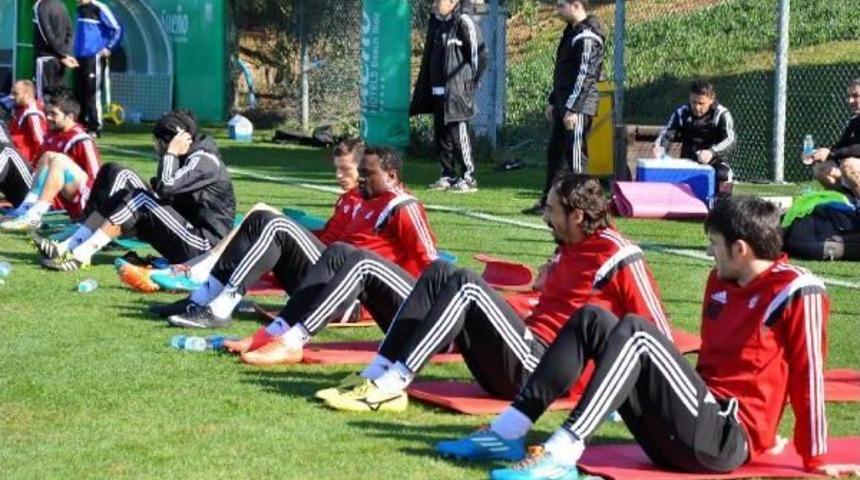 Sivasspor &Ccedil;ift Idmanla Hazırlanıyor