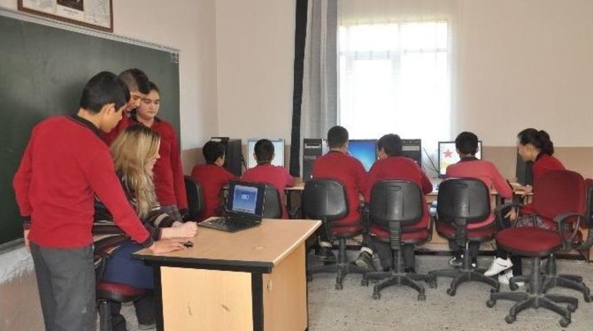 K&ouml;y Okulunda Dyned Uygulama Sınıfı