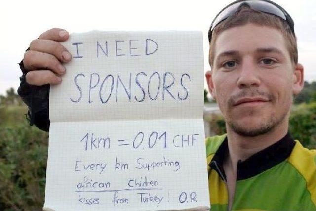 Afrikalı &ccedil;ocuklar i&ccedil;in pedal &ccedil;eviriyor 3