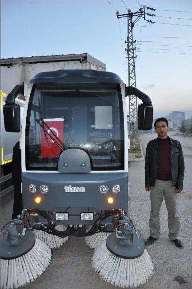 Temizlik Filosu Son Model Ara&ccedil;larla Donatıldı 1