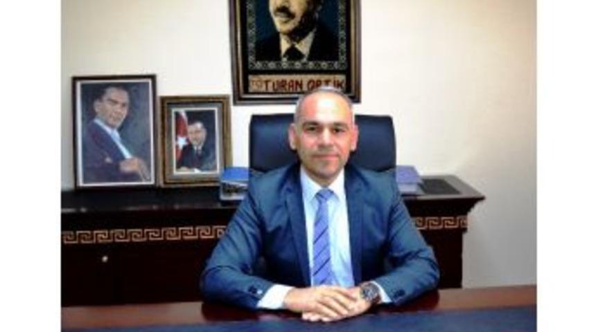 Ak Parti Y&uuml;reğir İl&ccedil;ede Y&uuml;r&uuml;tme Kurulu Belirlendi