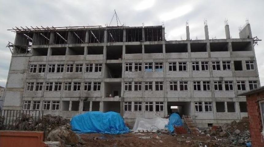 Kaymakam Arslan Okul İnşaatlarını İnceledi