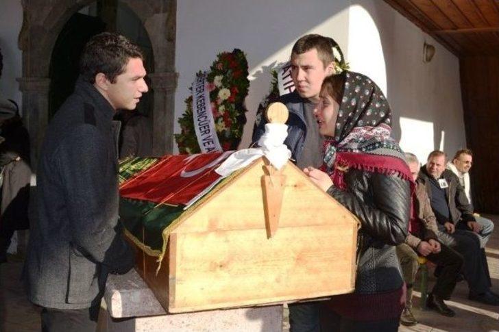 Mhp’li Ali Gümüşgül Gözyaşlarıyla Uğurlandı G5