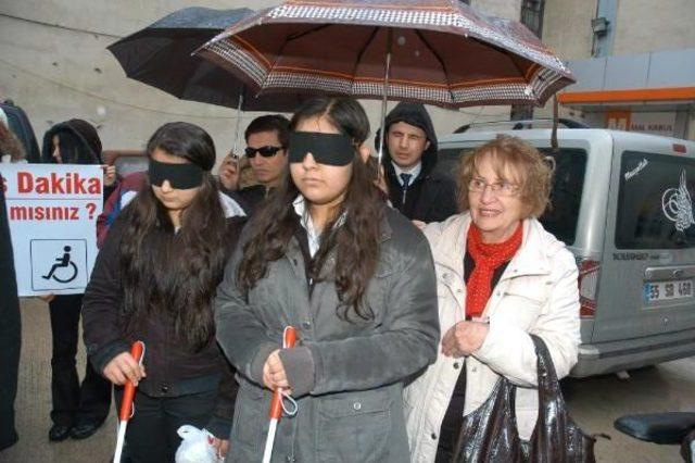 &Ouml;ğrencilerden engellilerle empati projesi 1