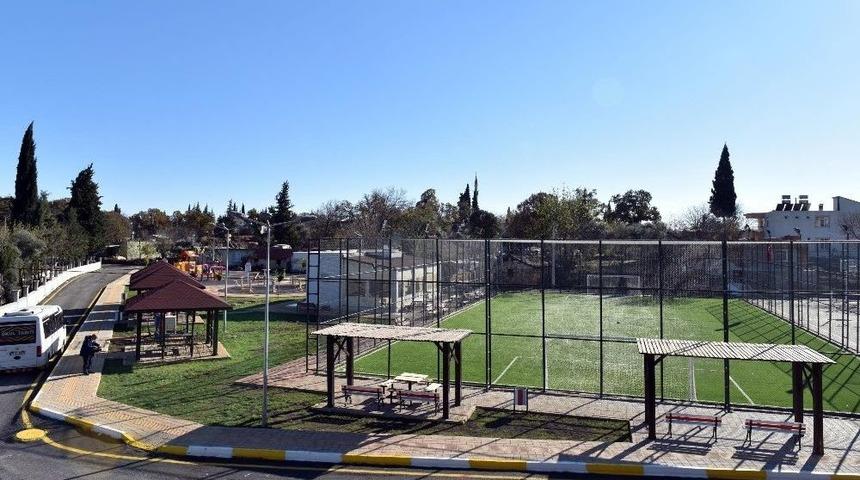 Kepez&rsquo;de Semt Spor Sahalarının Sayısı 11&rsquo;e &Ccedil;ıkıyor