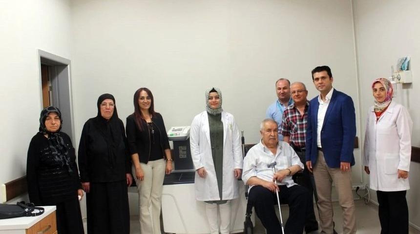 Hayırseverlerden Tavas Devlet Hastanesi&rsquo;ne Cihaz Bağışı