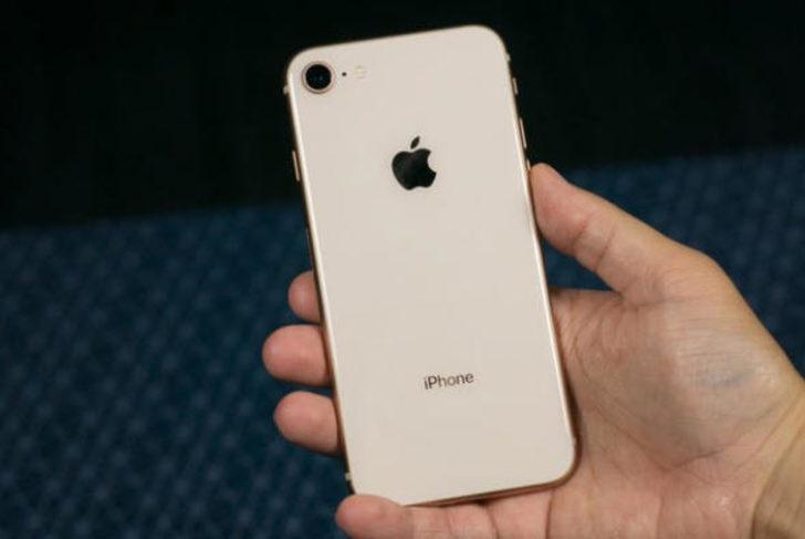 iPhone 8