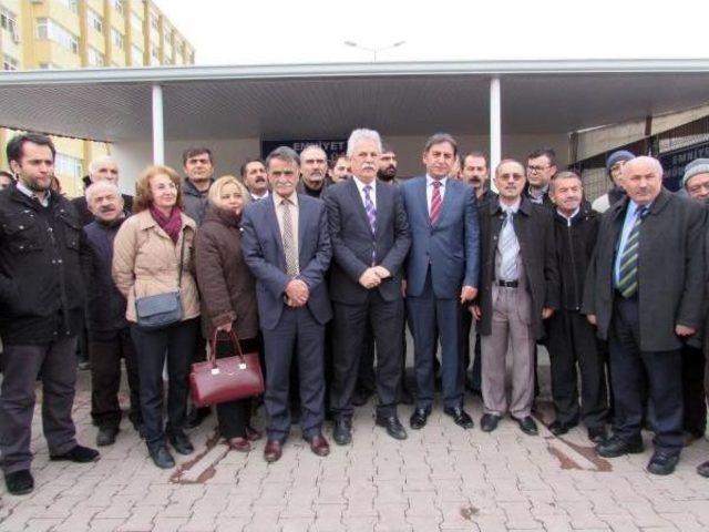 Chp Kayseri İl Başkanı Ve 7 Partili Pankart Ifadesi Verdi