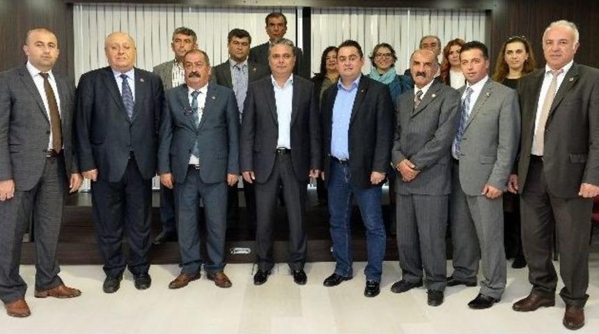 &Uuml;&ccedil; Belediye Başkanı &ldquo;kardeş Belediye&rdquo; Protokol&uuml; İmzaladı