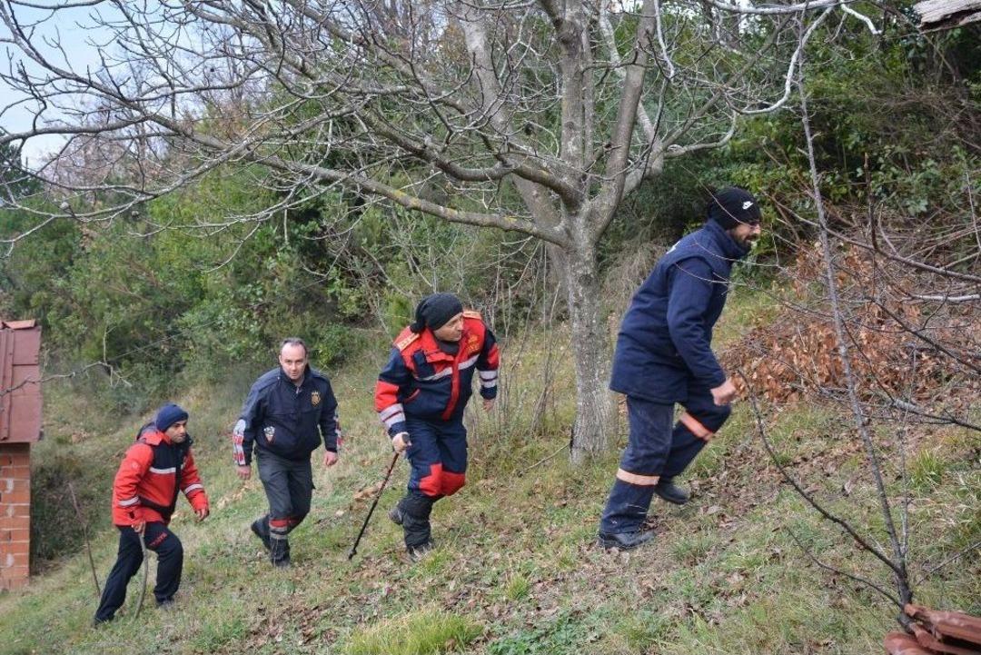 7 G&uuml;nd&uuml;r Kayıp Olan Yaşlı Adamı 60 Kişilik Ekip Arıyor