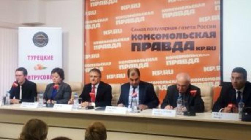 Narenciye Tanıtım Grubu Rusya&rsquo;da Atağa Ge&ccedil;ti