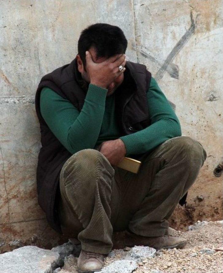 Göçük Altında Kalan İşçi Hayatını Kaybetti G3