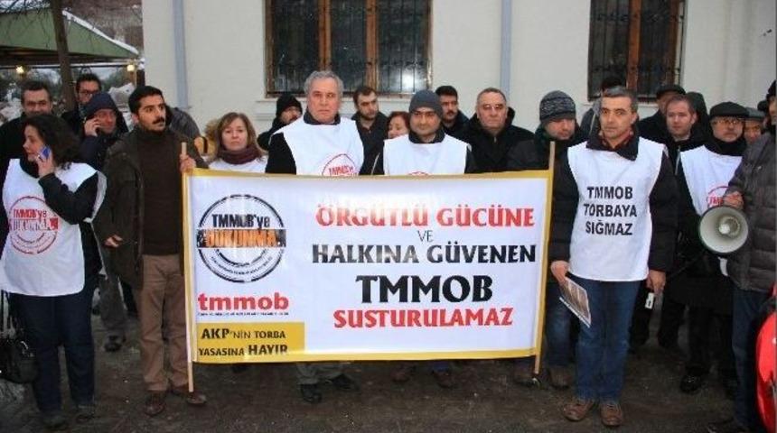 Tmmob Torba Yasa Eylemlerini S&uuml;rd&uuml;r&uuml;yor