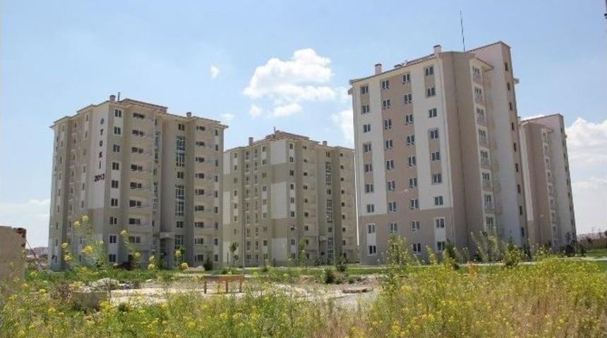 Uşak&rsquo;ta Kentsel D&ouml;n&uuml;ş&uuml;mde Daireler Satışa &Ccedil;ıktı