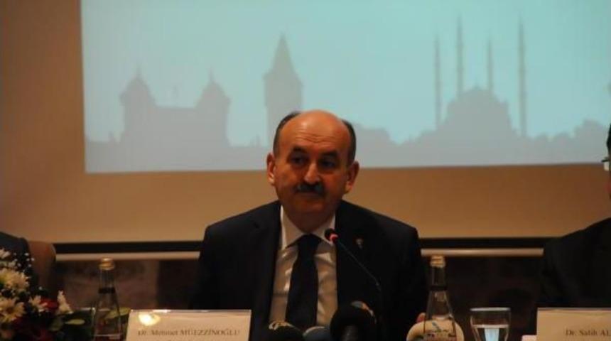 M&uuml;ezzinoğlu: Toplum Dinamiklerinin Bunu T&uuml;k&uuml;r&uuml;kle Boğması Lazım