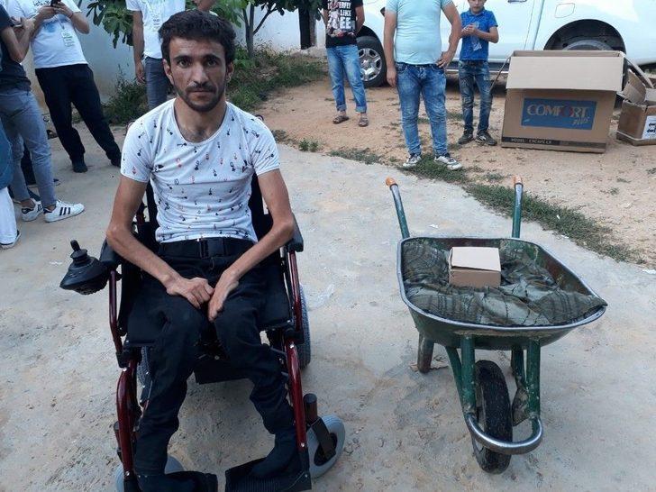 Hediye Edilen Akülü Arabayı Görünce Gözyaşlarına Engel Olamadı G4