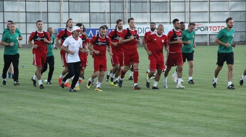 Sivasspor Yeni Sezon Hazırlıklarını Sürdürdü