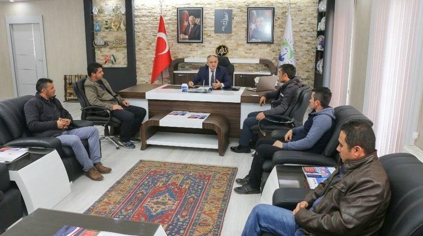 Kapuzbaşı Mahallesi&rsquo;nden Başkan &Ouml;zt&uuml;rk&rsquo;e Teşekk&uuml;r