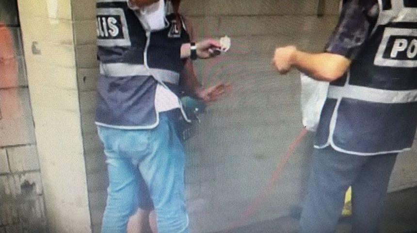 Bursa’da Uyuşturucu Operasyonu: 8 Gözaltı