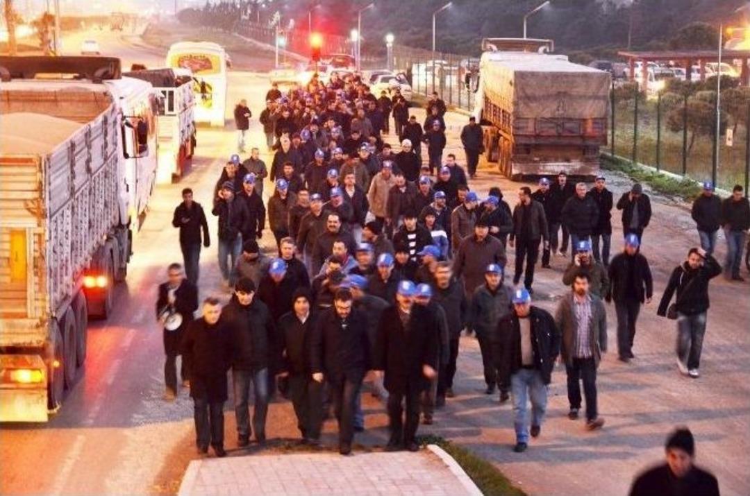 Maden İş&ccedil;ilerinden M&uuml;d&uuml;r Eylemi