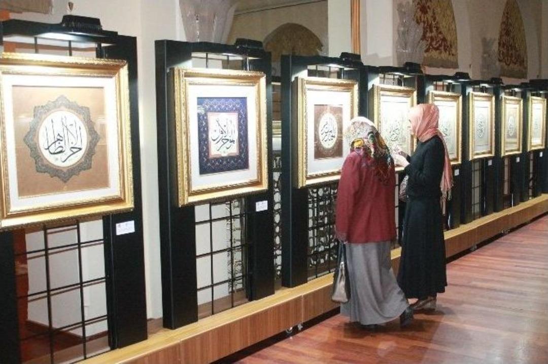 H&uuml;sn&rsquo;&uuml; Hat Koleksiyonu A&ccedil;ıldı