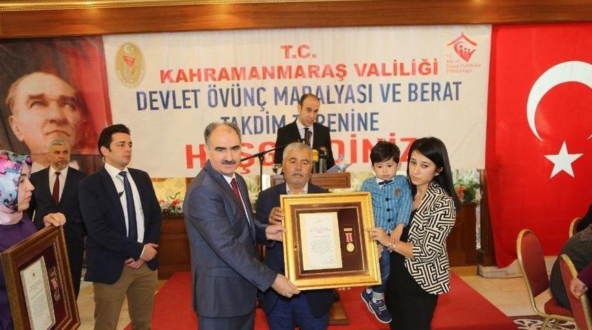 Kahramanmaraş&rsquo;ta Şehit Yakınlarına Devlet &Ouml;d&uuml;n&ccedil; Madalyası Verildi