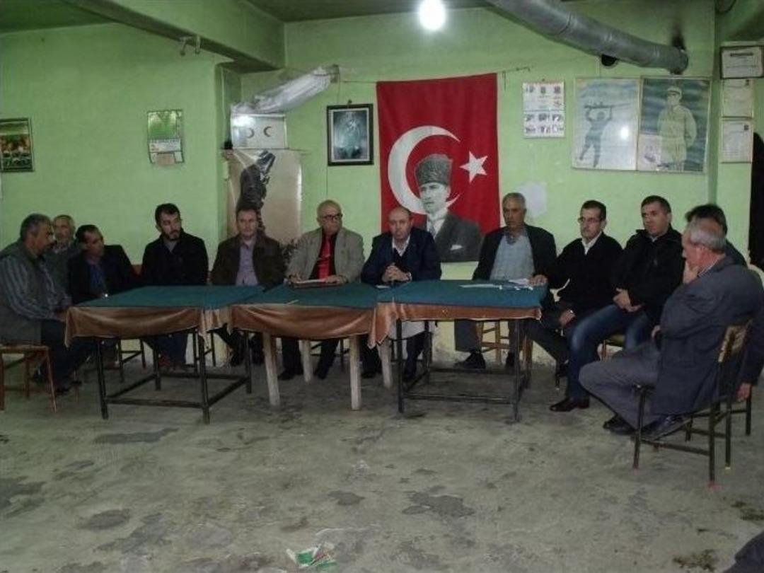 Salihli&rsquo;de Ak Parti&rsquo;den &rsquo;&rsquo;&ccedil;at Kapı&rsquo;&rsquo; Mahalle Ziyaretleri