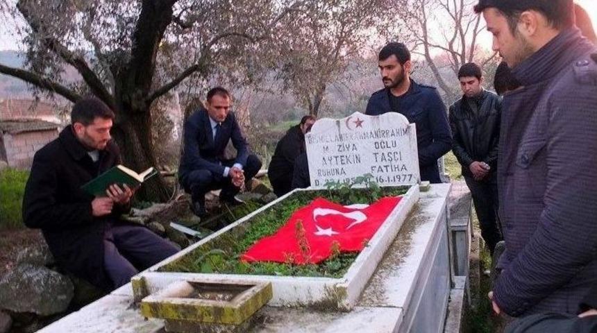 Aydın &Uuml;lk&uuml; Ocakları, Taş&ccedil;ı&rsquo;yı Mezarı Başında Andı