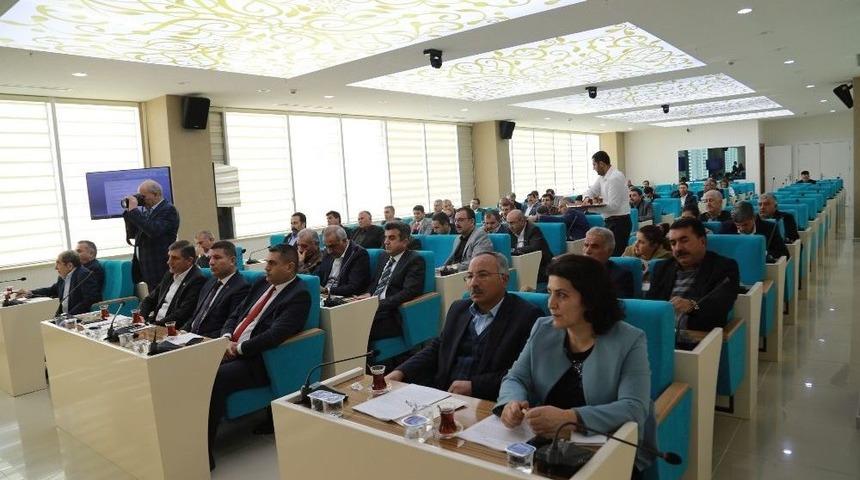 Büyükşehir Belediye Meclisi 2018’in İlk Oturumu Gerçekleştirdi
