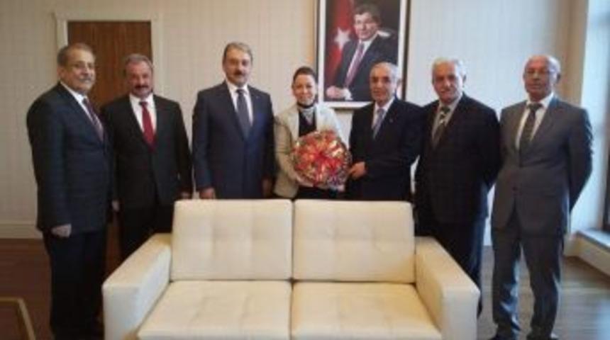 Keskin, Başbakan Davutoğlu&rsquo;nun Esnafa Verdiği Desteği Değerlendirdi