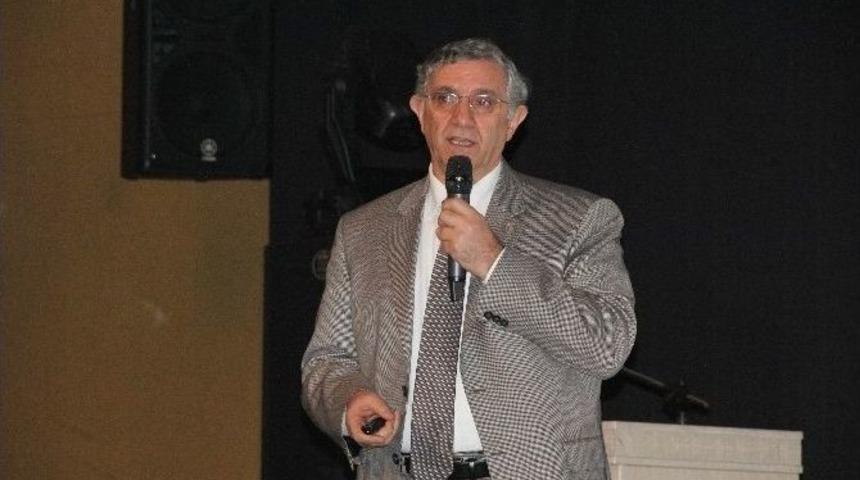 Prof. Dr. Ceylan, &Ouml;ğrencilere &ldquo;&ccedil;ağ Kavramı Ve Milli Tarih Bilincini&rdquo; Anlattı