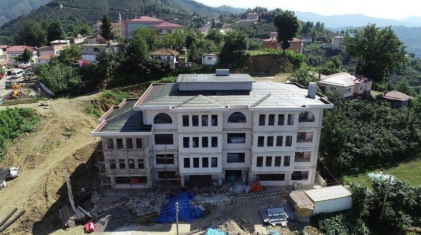 Kabad&uuml;z Belediyesi Yeni Hizmet Binası Hızla Tamamlanıyor