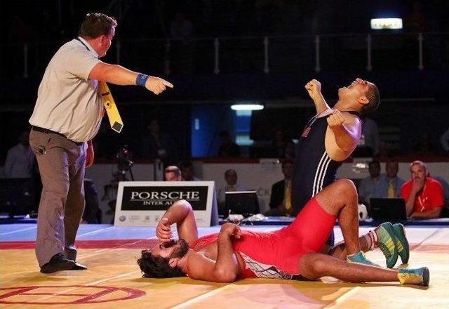 Minderin Aslanları, İstanbul&rsquo;da Kampa Giriyor 1