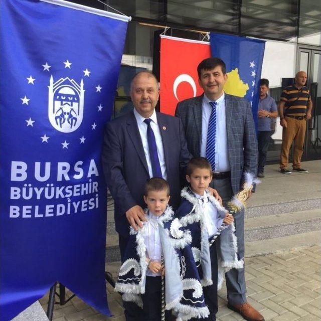 Kosova’da Sünnet Coşkusu