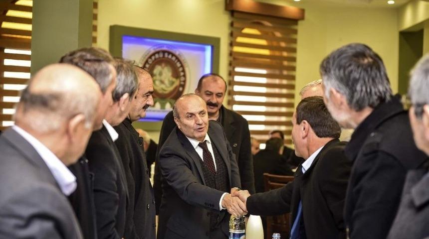Milletvekili &Ccedil;elik Ve Başkan Arslan, Taşk&ouml;pr&uuml;&rsquo;de Muhtarlarla Bir Araya Geldi