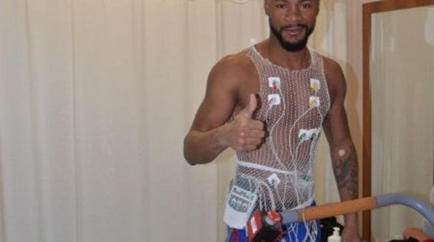 Karab&uuml;kspor Transfere Doymuyor