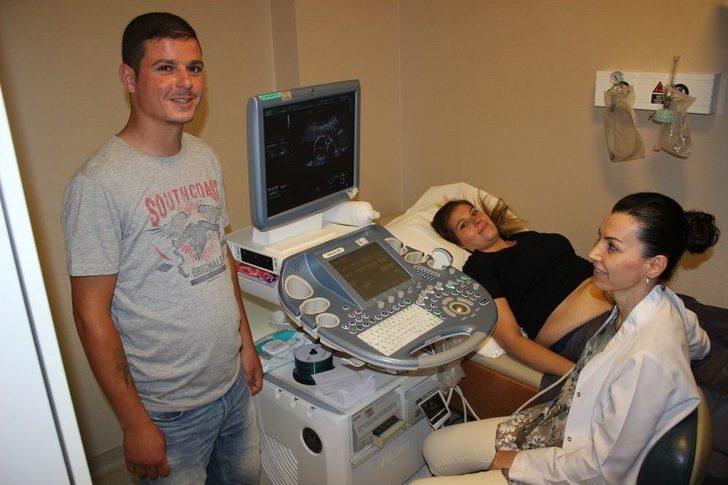 Karaciğer Nakli Olan Genç Kadına Annelik Sürprizi G1