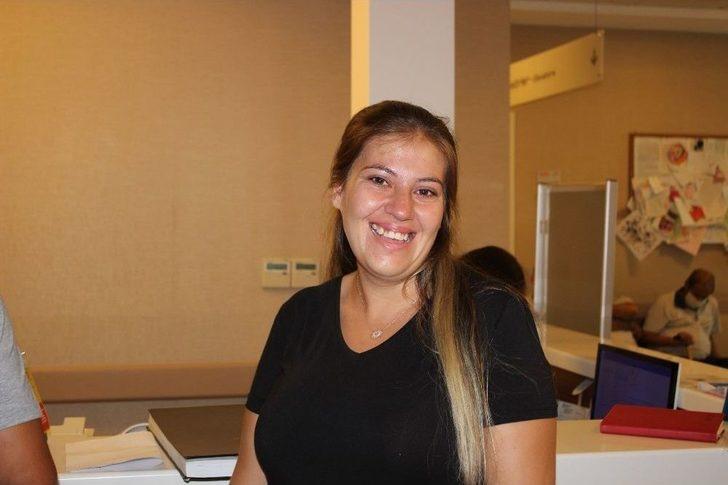 Karaciğer Nakli Olan Genç Kadına Annelik Sürprizi G2