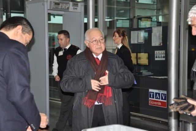 Yarsuvat, " Korkmuyoruz. Korkunun Ecele Faydası Yok" 2