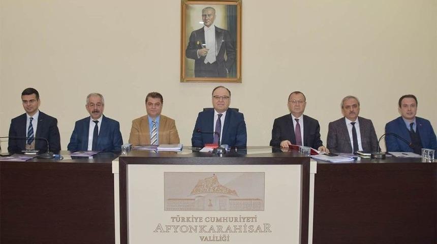 Yeni Yılın İlk Halk G&uuml;n&uuml; Toplantısında Vali Tutulmaz. Halkın İstek Ve Taleplerini Dinledi